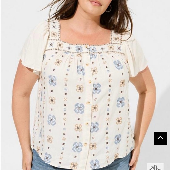 Torrid embroidered flutter sleeve square neck top - Picture 1 of 4